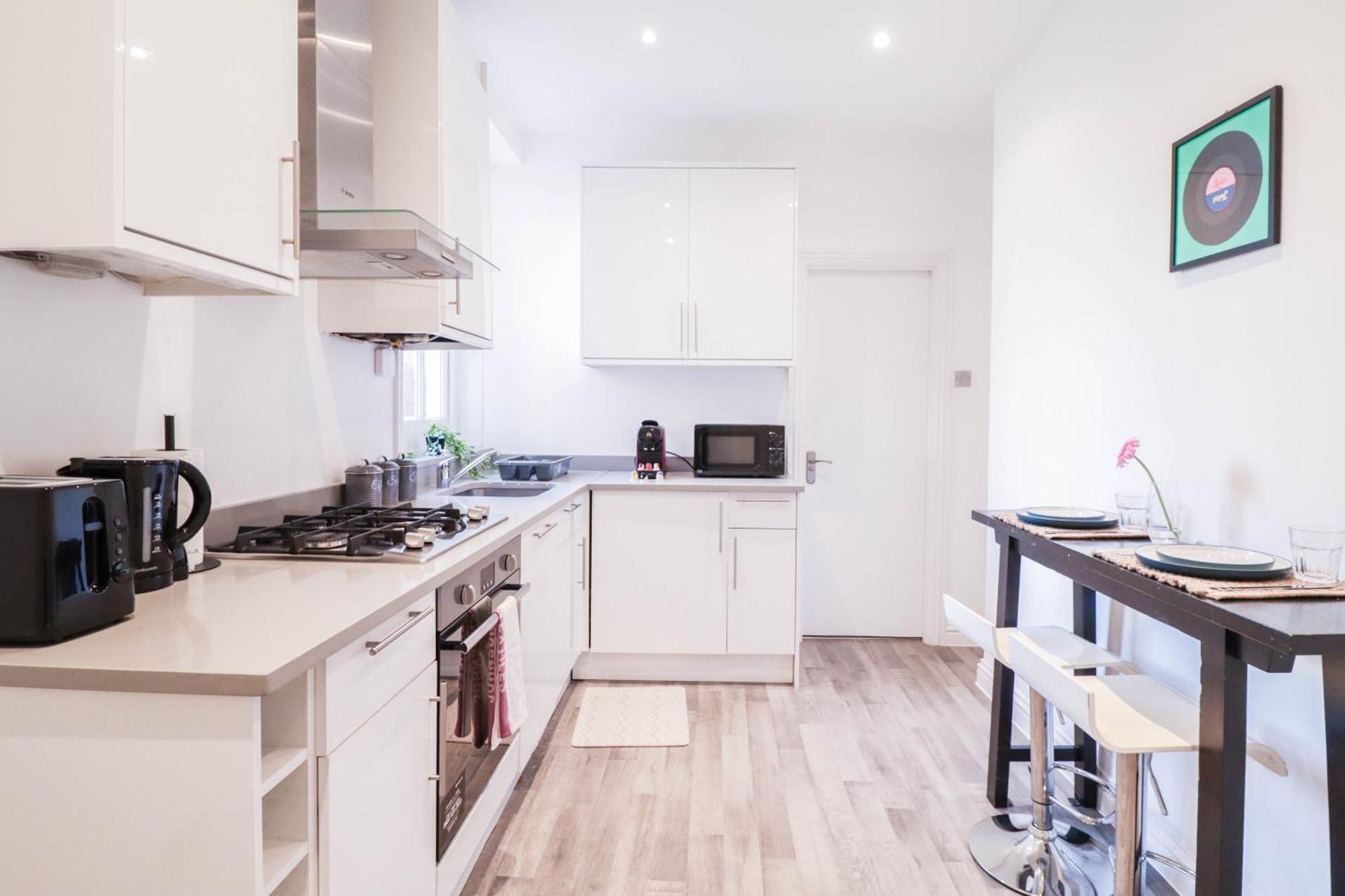 Stylish 1 Bedroom Apartment In Central Londres Extérieur photo